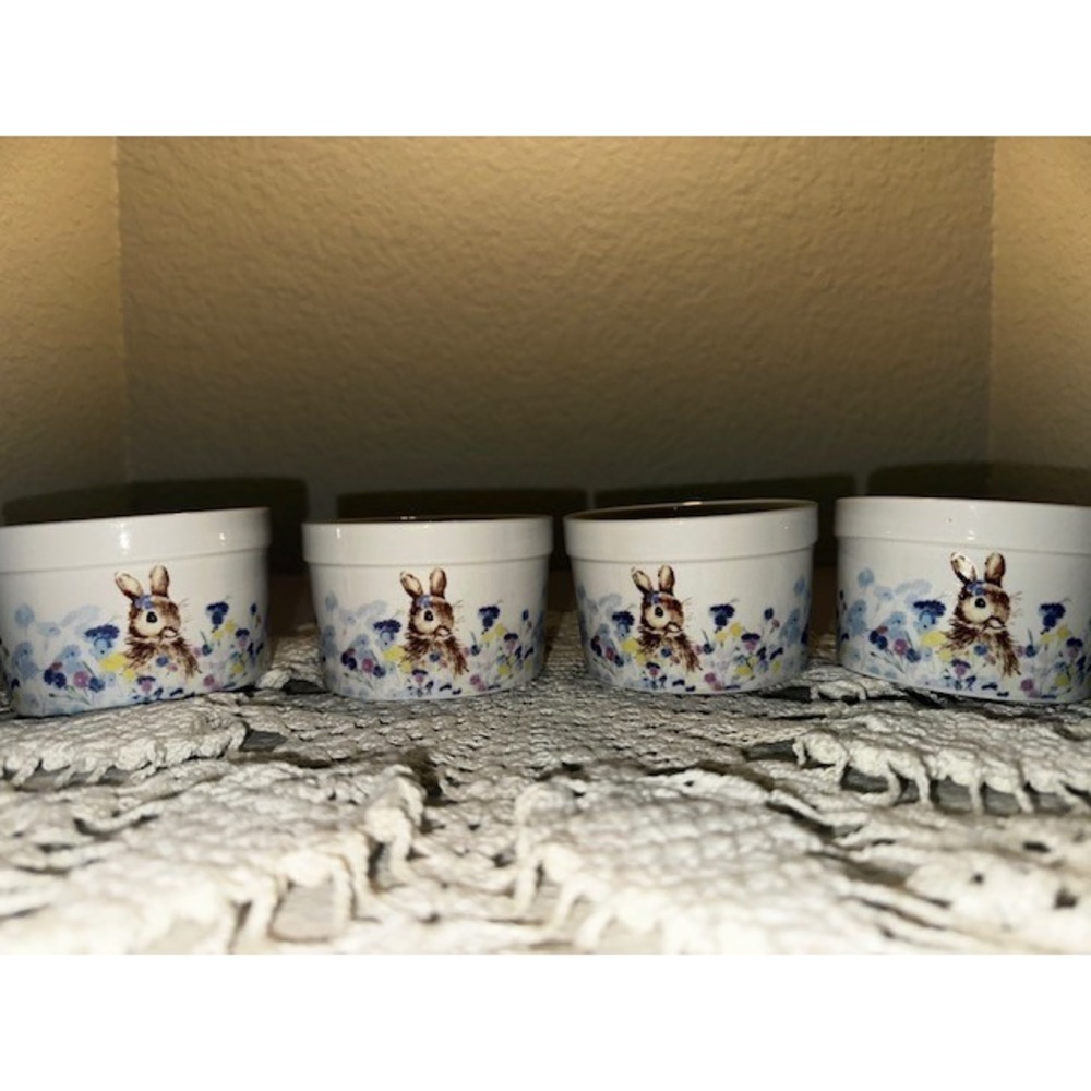 Ciroa Easter Parade Bunny Ramekins Ceramic Souffle Dish Set of 4 Multicolor 4in